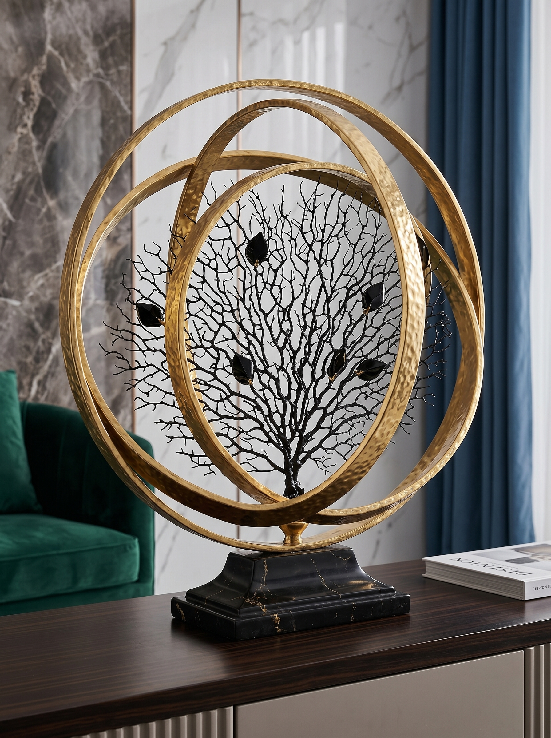 Gold and black centrepiece ideas